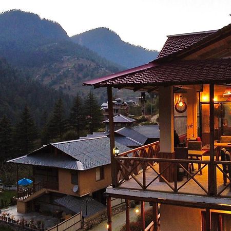 Thepahadians Food & Stay Jibhi Exterior foto